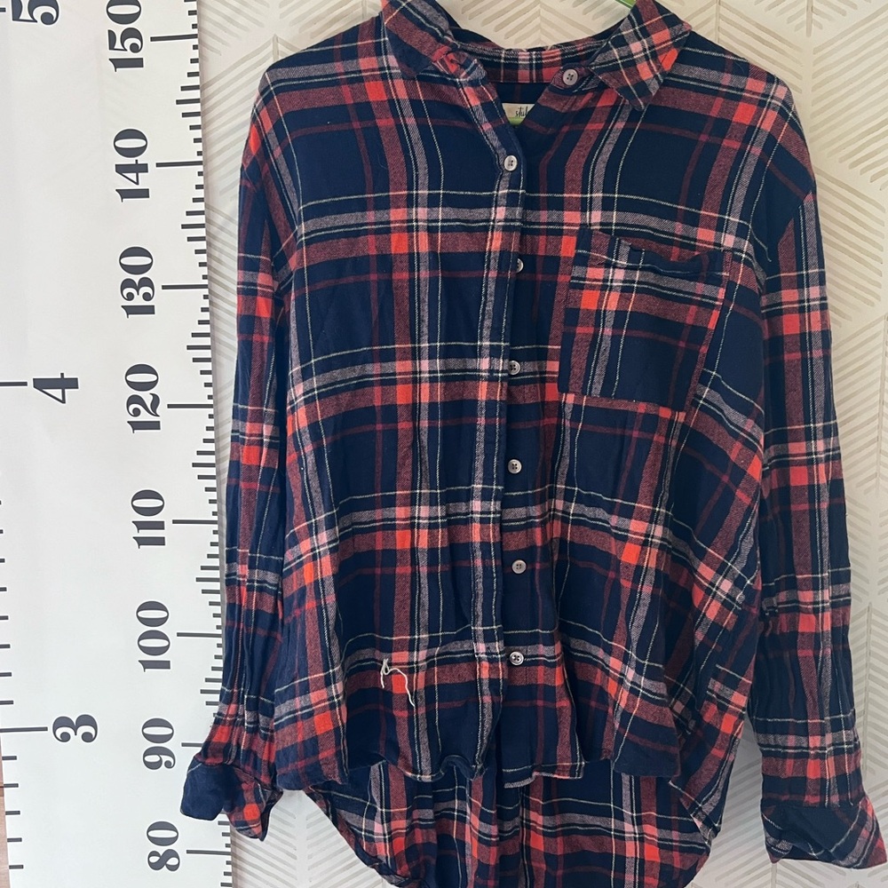 Style and Company large flannel